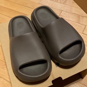 Yeezy slide soot